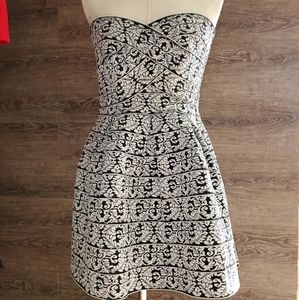 A'Gaci Black  & White  Mini Dress